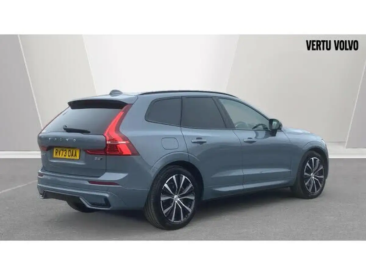 2023-volvo-xc60-20-b5-ultimate-big-6