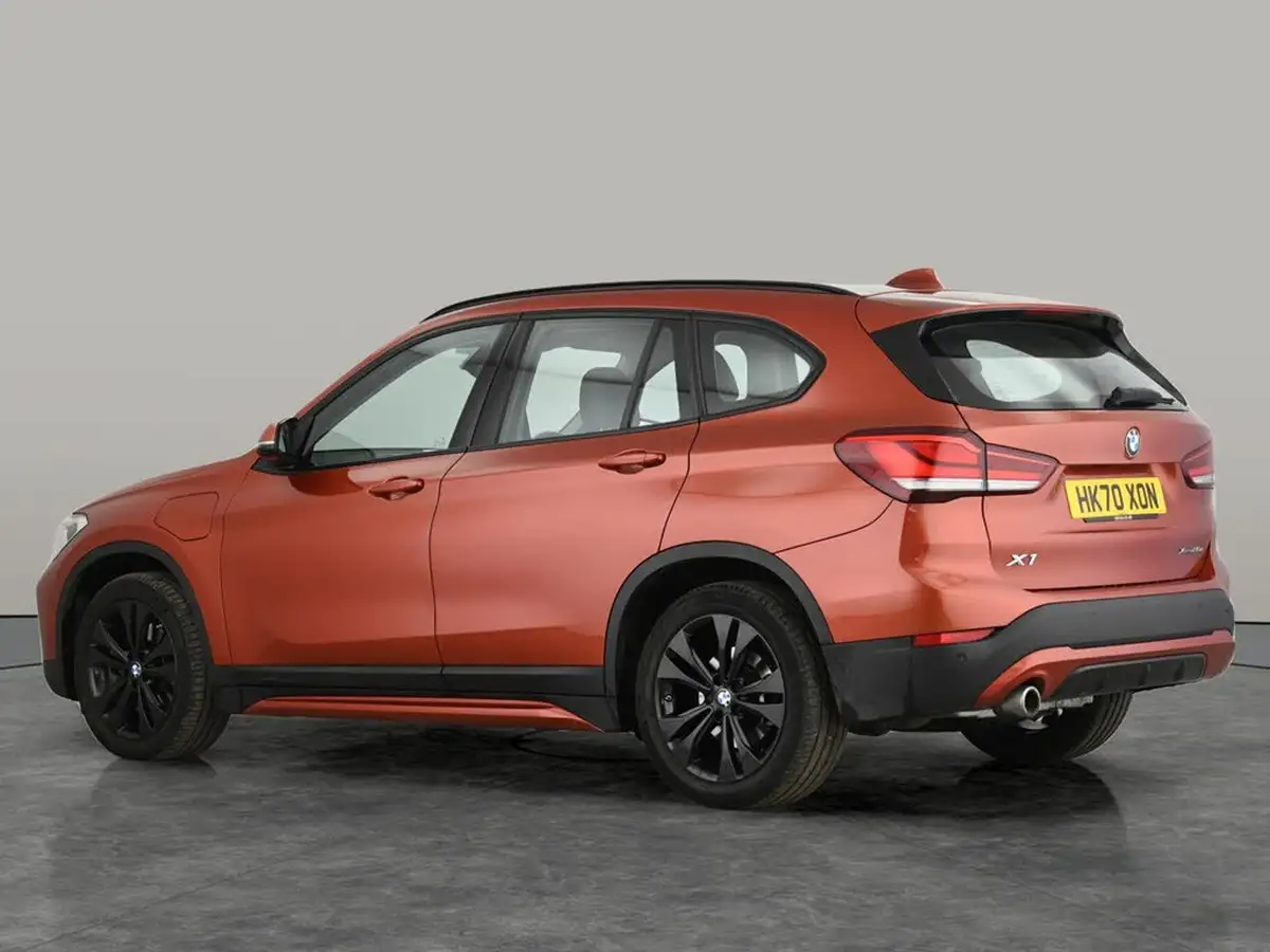 2021-bmw-x1-15-xdrive-25e-phev-sport-big-7