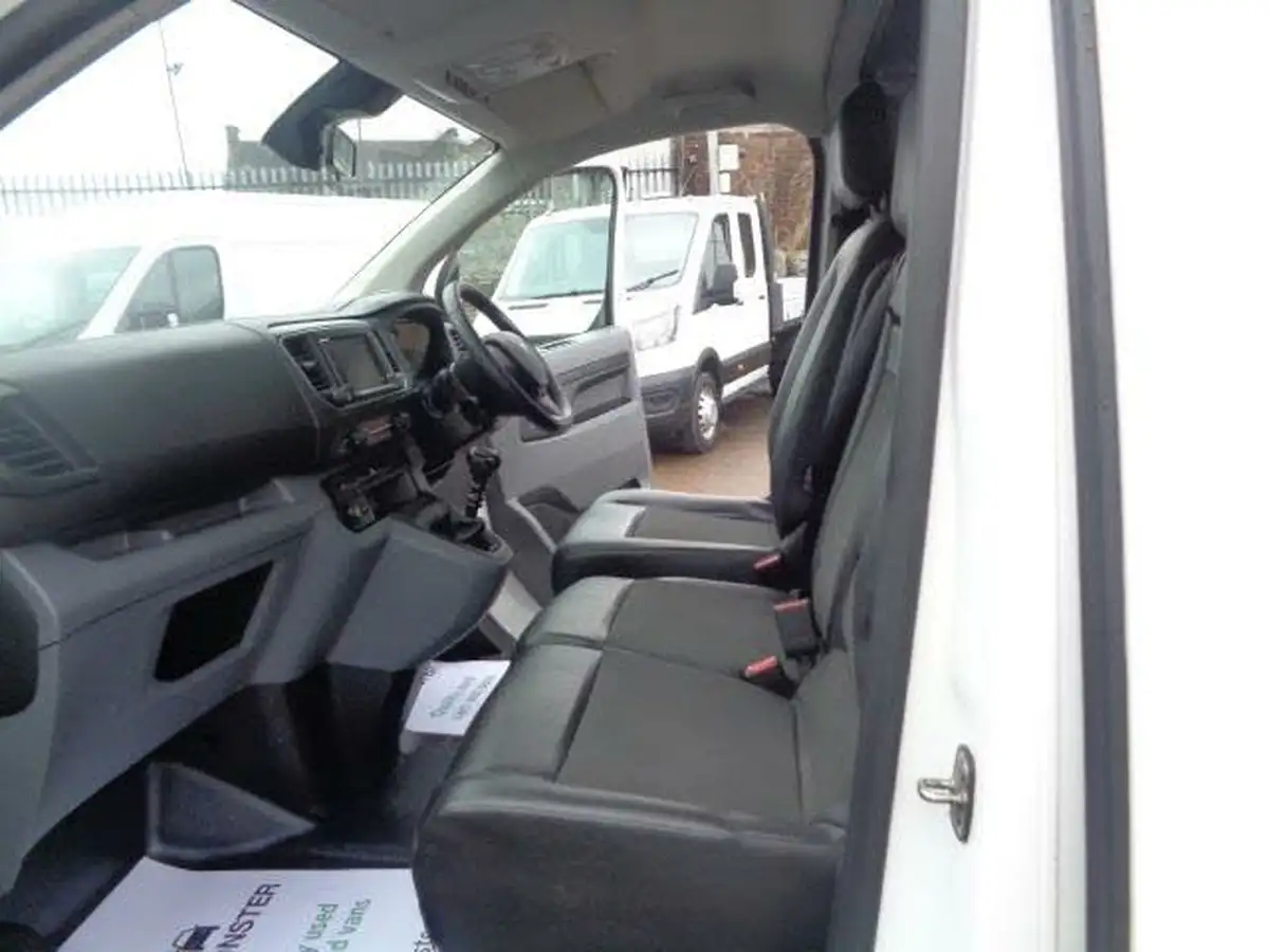 2021-peugeot-expert-15-bluehdi-compact-120bhp-big-15
