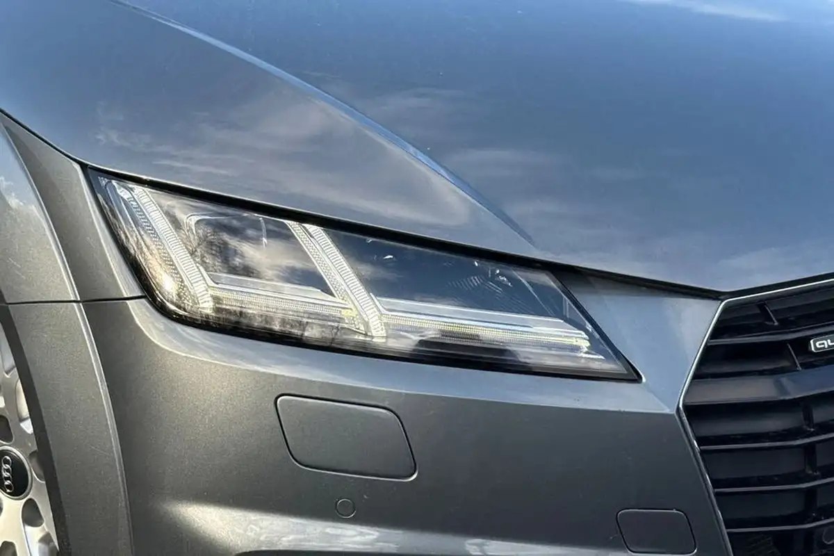 2016-audi-tt-coupe-20-tfsi-quattro-s-line-big-24