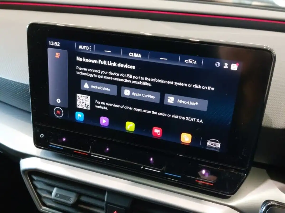 2020-seat-leon-15-tsi-evo-fr-130ps-hatchback-big-12