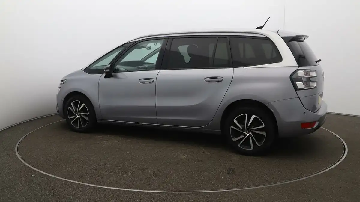 2022-citroen-grand-c4-spacetourer-15bluehdi-shine-eat8-big-41