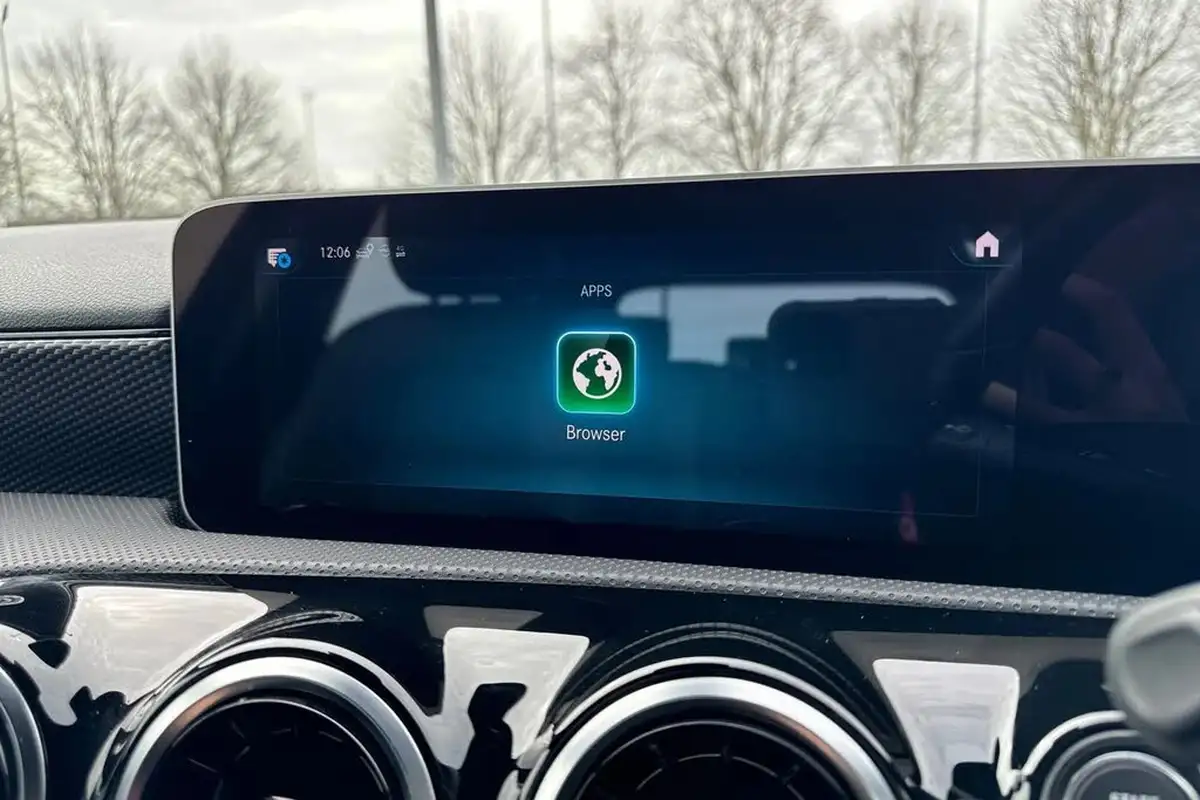 2019-mercedes-benz-a-class-15d-a180d-sport-executive-hatchback-5d-7g-dct-big-51