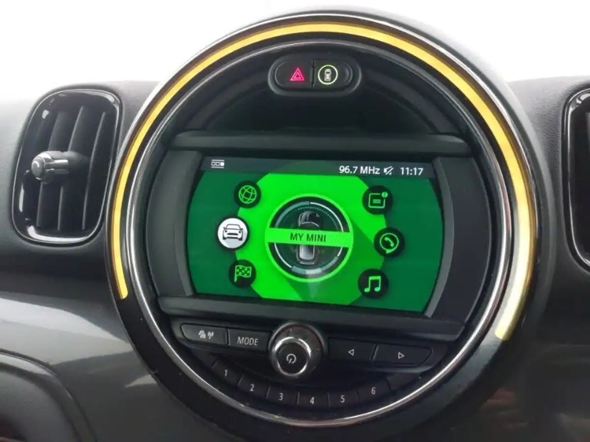 2019-mini-countryman-15-cooper-classic-auto-big-11