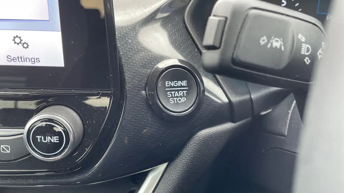2023-ford-fiesta-10t-active-125ps-hybrid-mhev-powershift-big-21