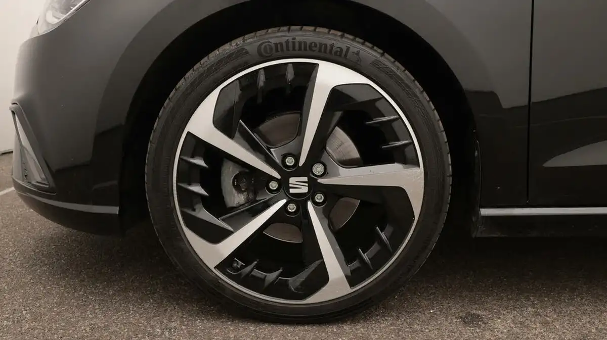 2023-seat-ibiza-10-tsi-fr-sport-110ps-dsg-big-18