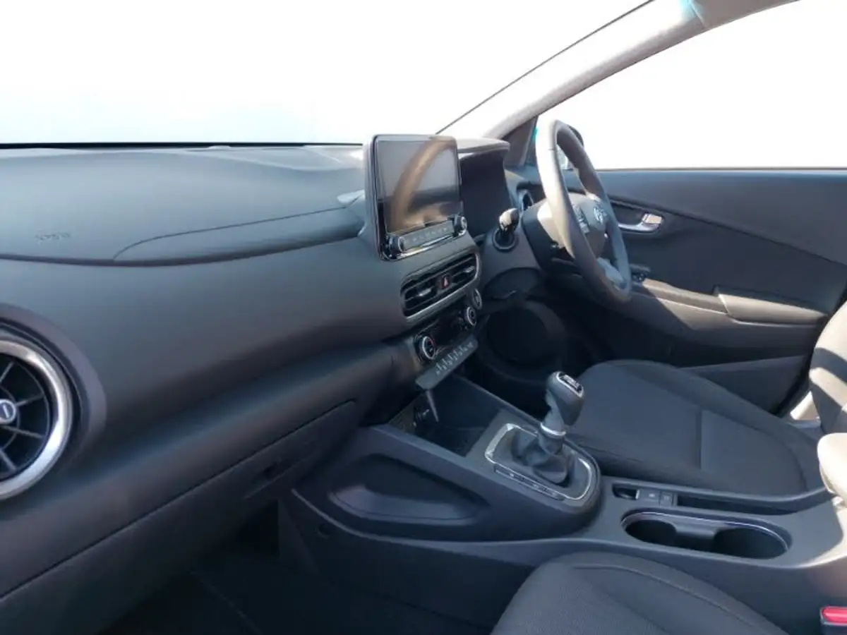 2022-hyundai-kona-10-t-gdi-premium-big-4