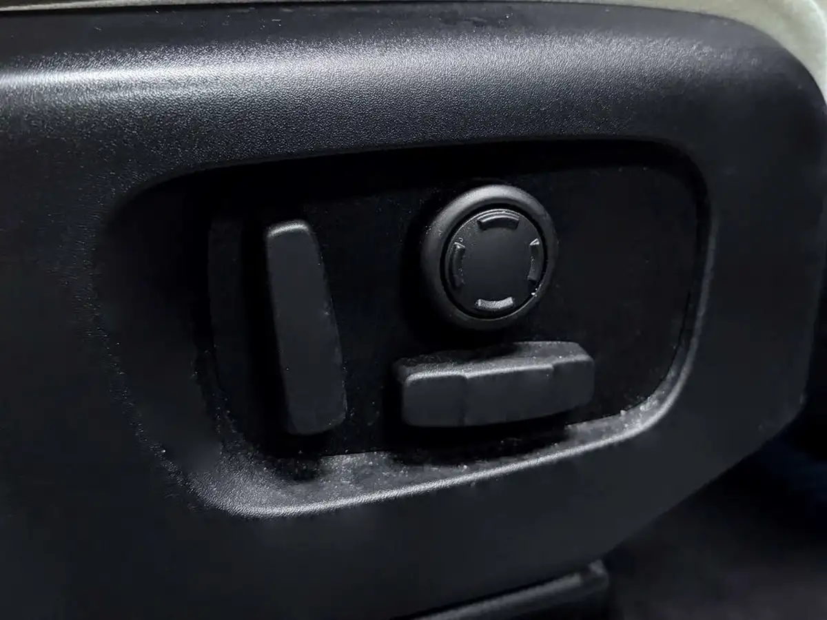 2020-land-rover-range-rover-sport-20-p400e-hse-dynamic-big-25