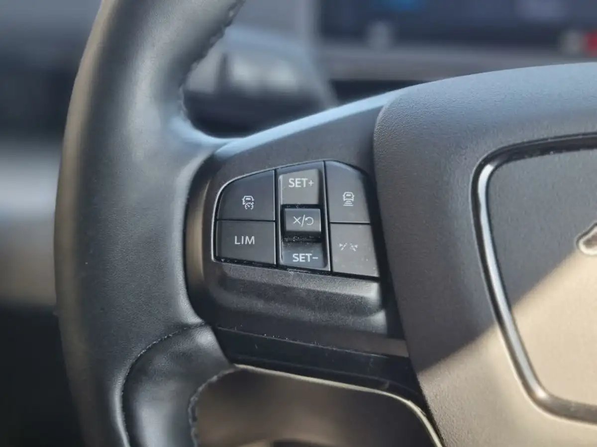 2021-ford-mustang-mach-e-e-standard-range-70kwh-big-18