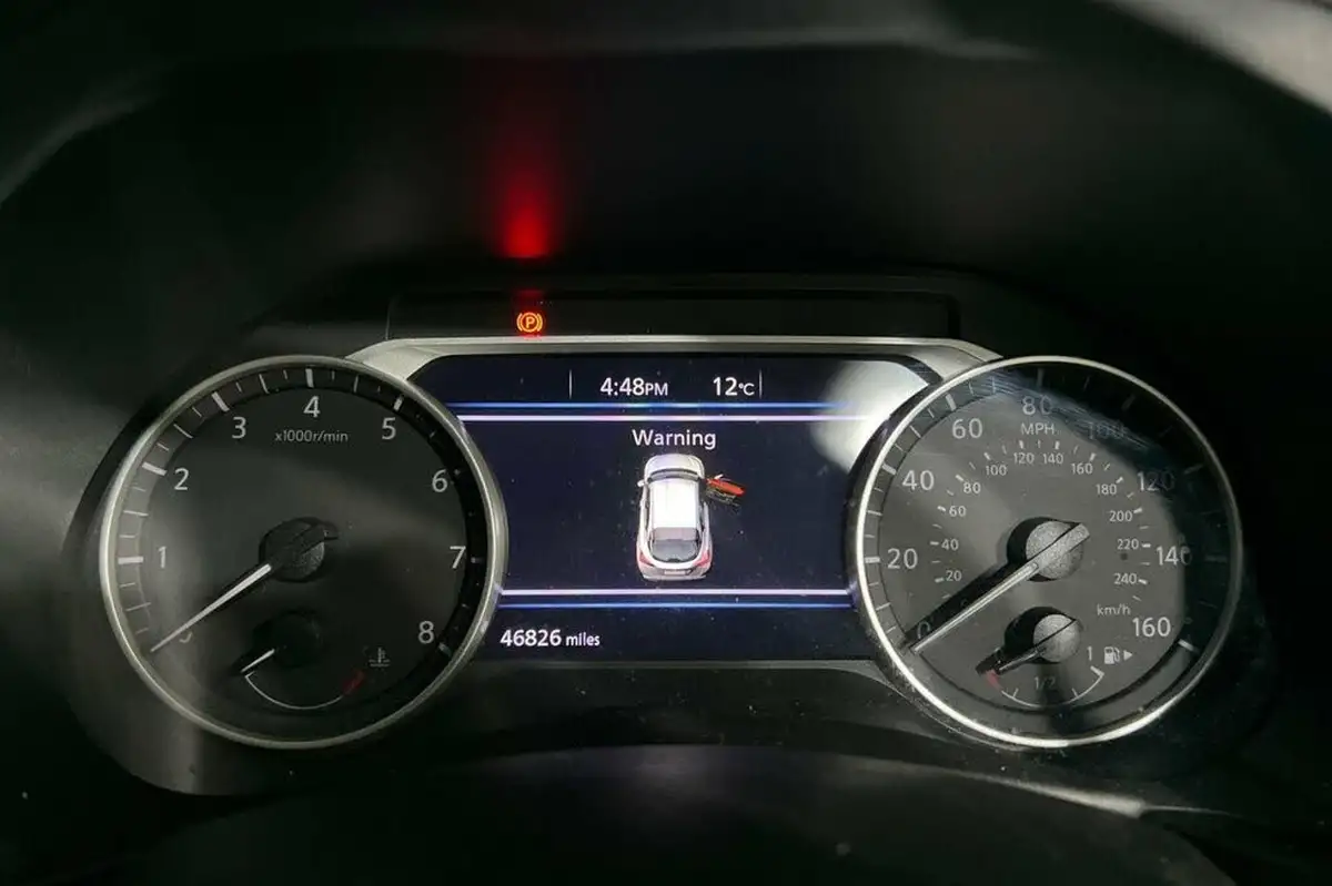 2021-nissan-juke-10-dig-t-n-connecta-big-10