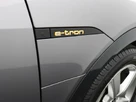 2021-audi-e-tron-50e-technik-station-wagon-small-37