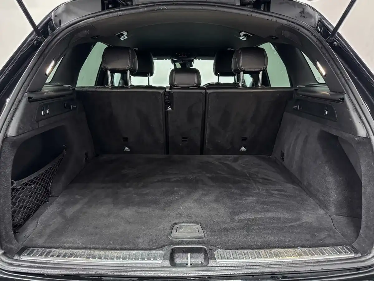 2021-mercedes-benz-glc-class-30-glc-amg-43-premium-station-wagon-5d-big-6