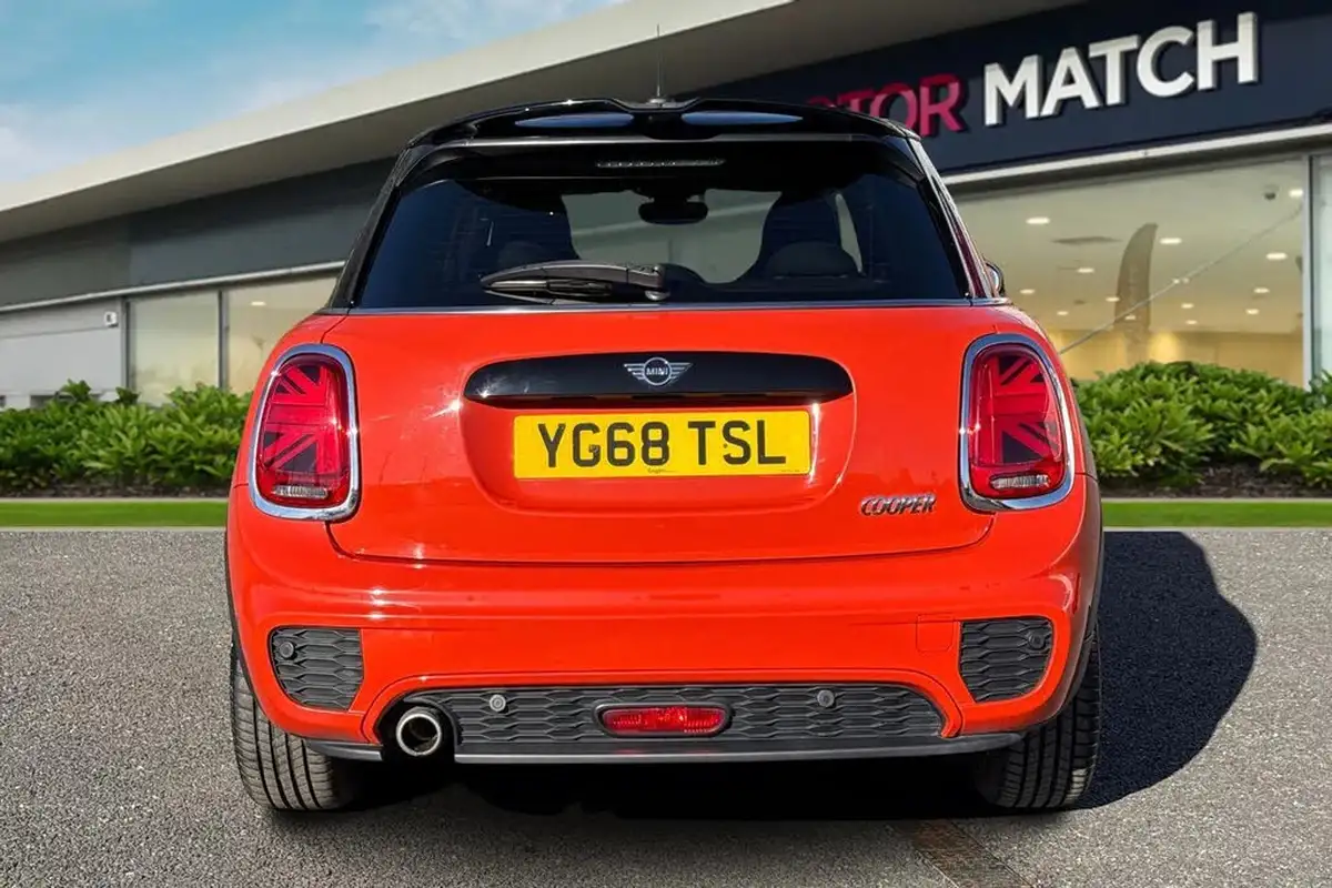 2019-mini-cooper-15-cooper-sport-ss-hatchback-5d-big-3