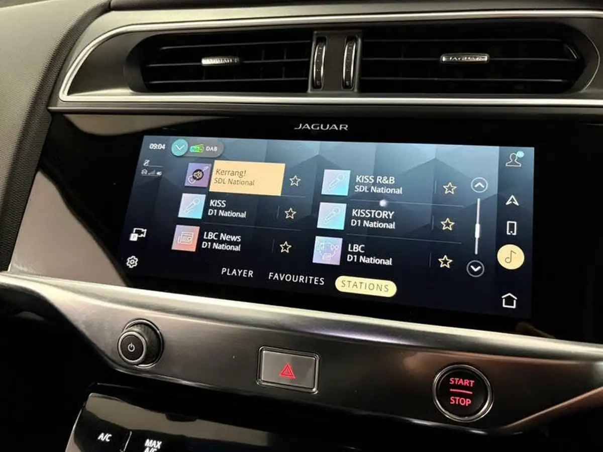 2023-jaguar-i-pace-ev400-r-dynamic-hse-black-big-22