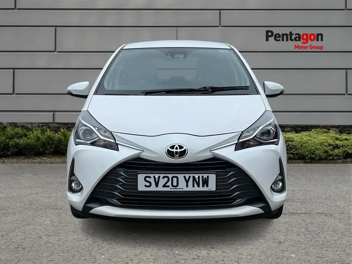 2020-toyota-yaris-15-vvt-i-y20-111bhp-1496cc-big-14