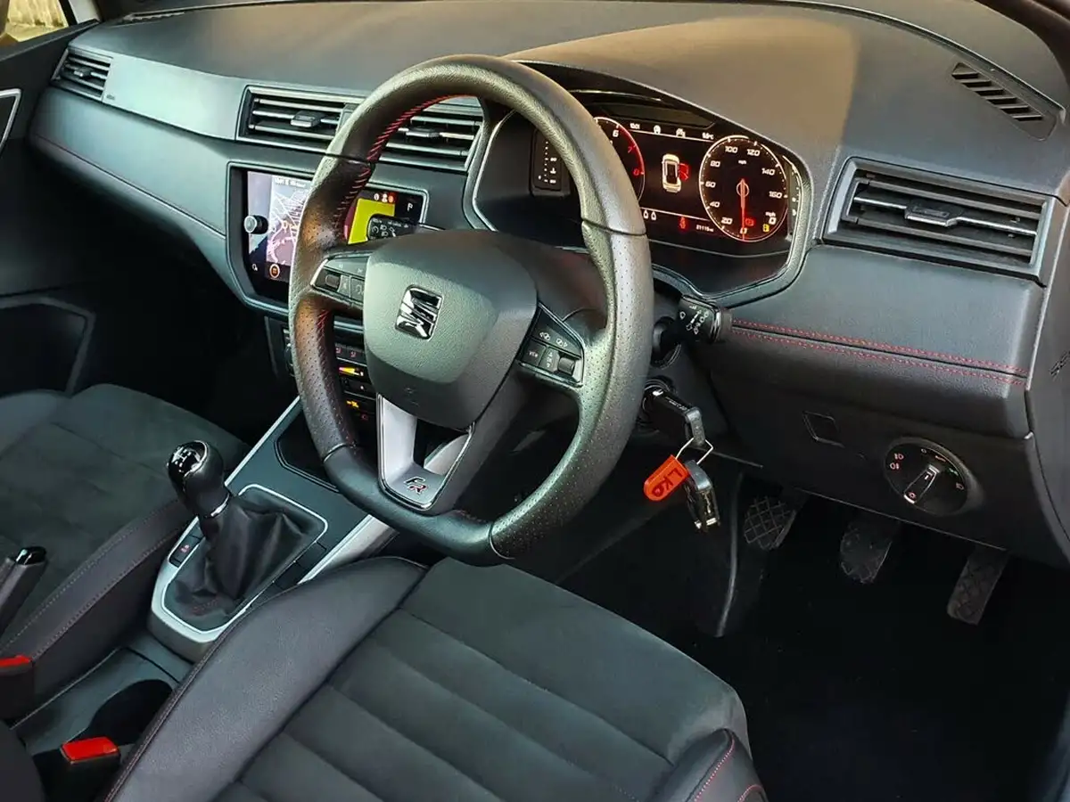 2021-seat-arona-10-tsi-fr-sport-110ps-big-11