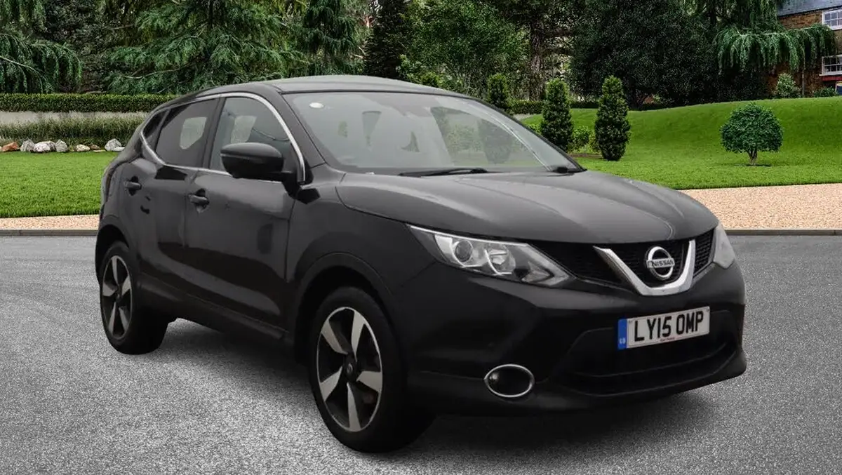 2015-nissan-qashqai-12-n-tec-xtronic-cvt-big-0