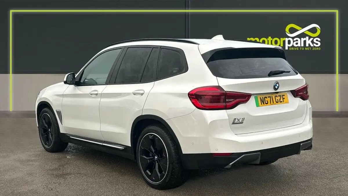 2021-bmw-ix3-e-premier-edition-big-4