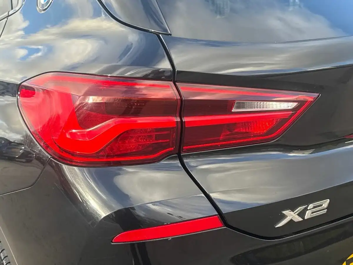 2019-bmw-x2-20-sdrive20i-sport-big-30
