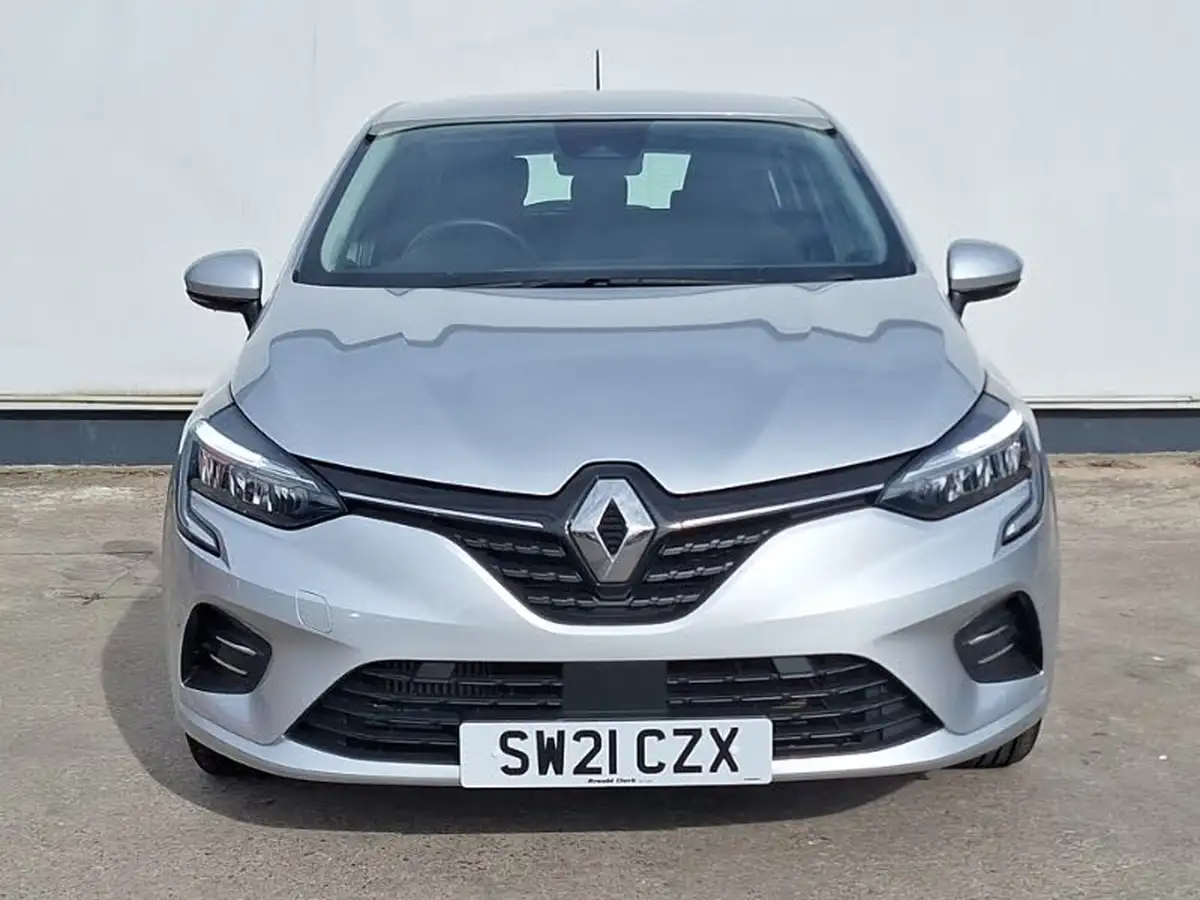 2021-renault-clio-10-sce-play-75bhp-big-18