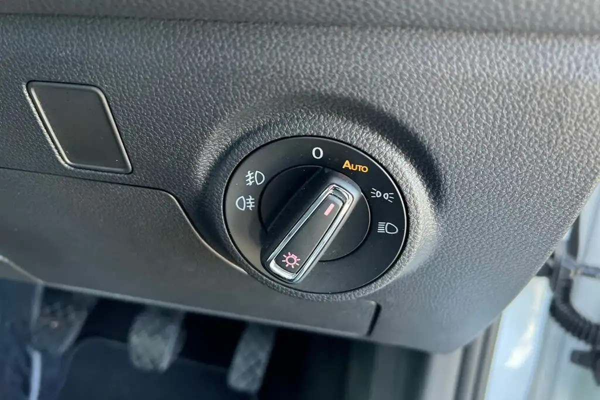 2020-seat-arona-10-tsi-fr-sport-115ps-big-20