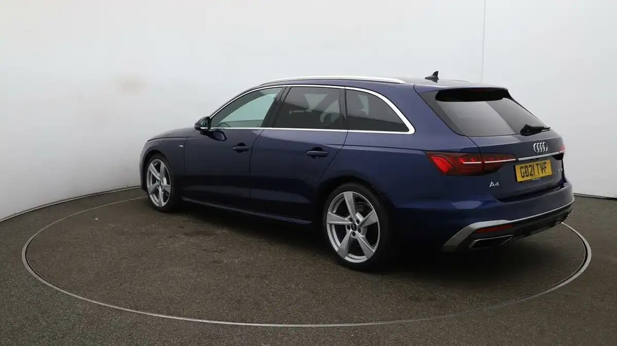 2021-audi-a4-avant-20-35-tdi-s-line-big-5