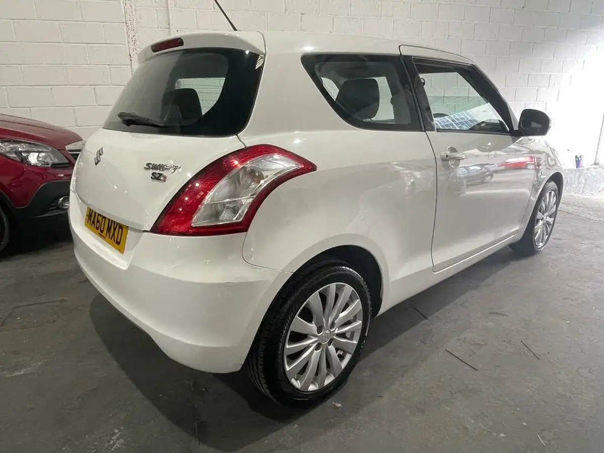 2010-suzuki-swift-12-sz3-3d-big-19