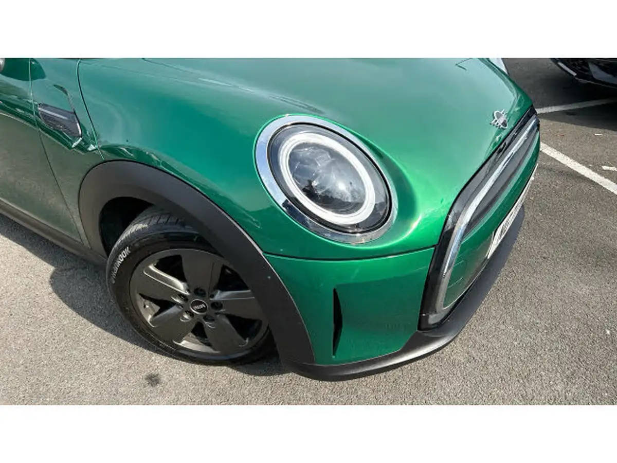 2022-mini-cooper-15-cooper-classic-hatchback-3d-big-20