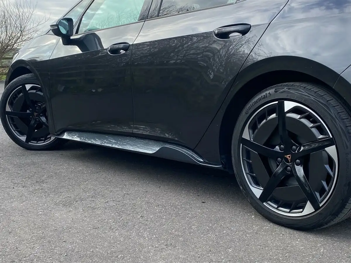 2022-cupra-born-e-v3-204ps-58kwh-big-18