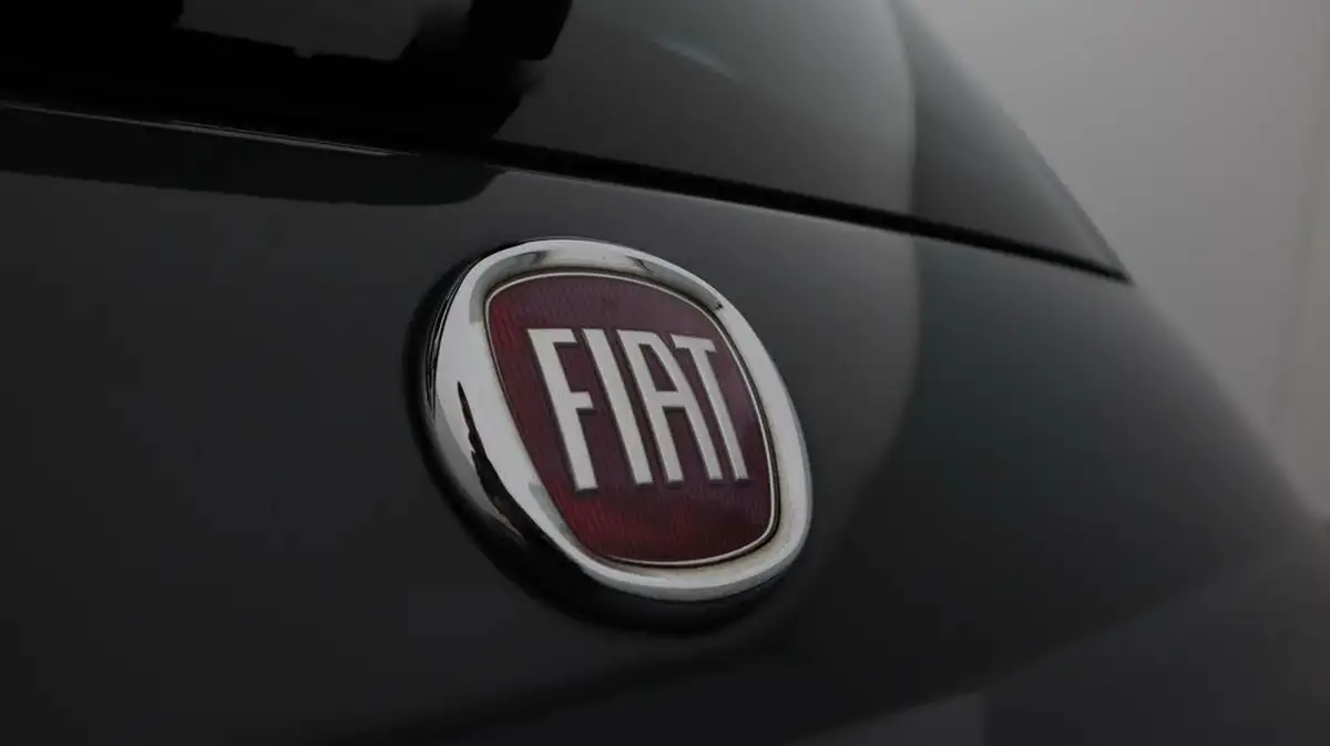 2018-fiat-500-12-s-big-23
