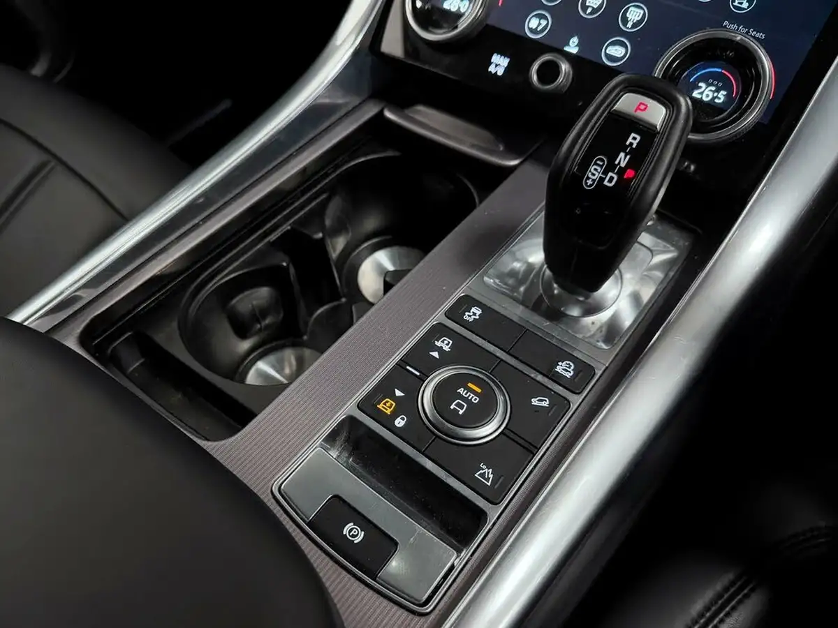 2020-land-rover-range-rover-sport-30-p400-hse-big-35