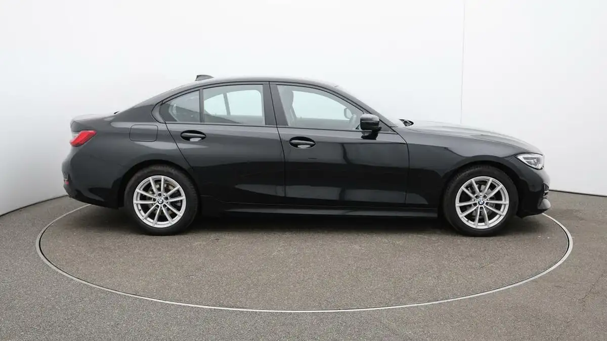 2021-bmw-3-series-20td-318d-se-pro-mht-saloon-4d-auto-big-40