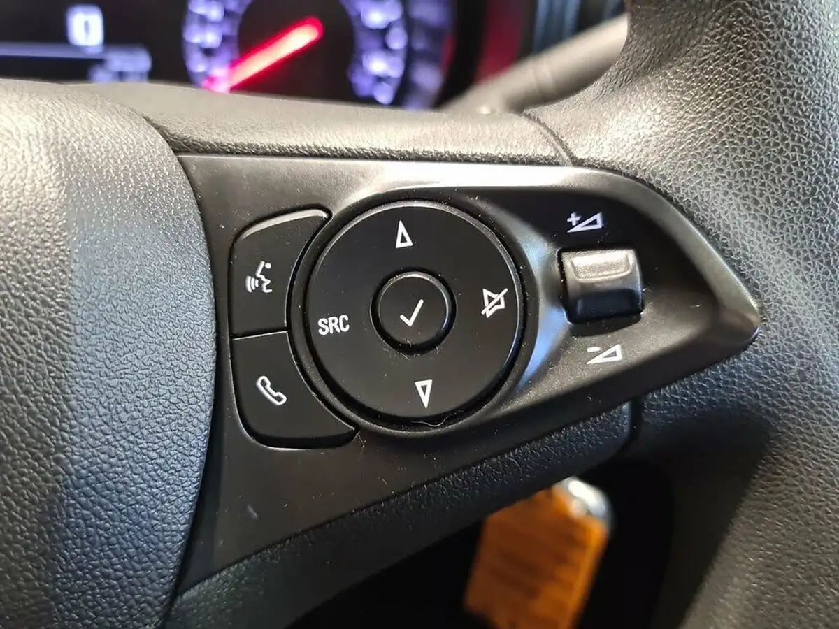 2021-vauxhall-combo-15cdti-dynamic-2300-100pseu6dt-l1h1-panel-big-34