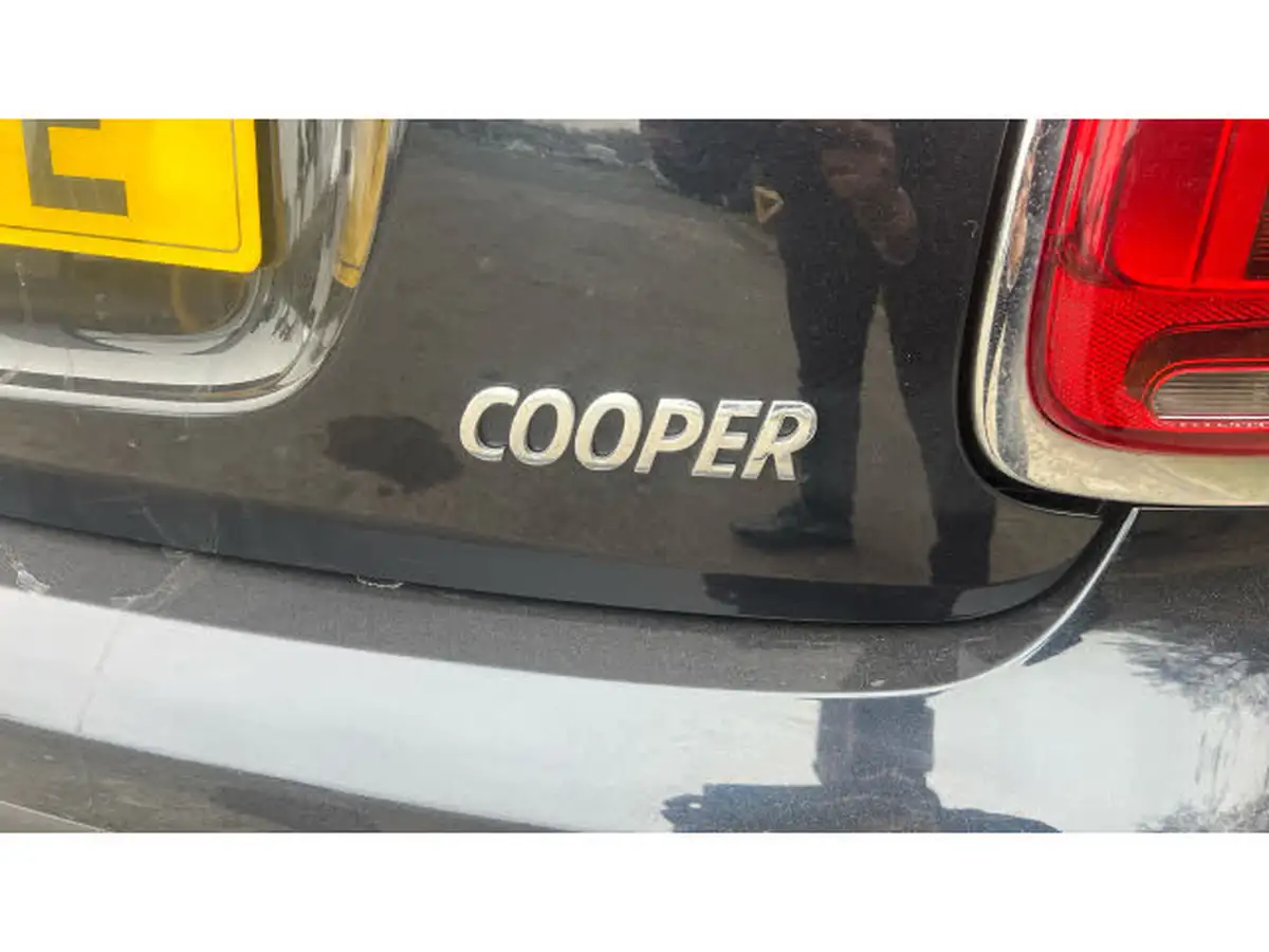 2021-mini-cooper-15-cooper-exclusive-hatchback-3d-auto-big-21
