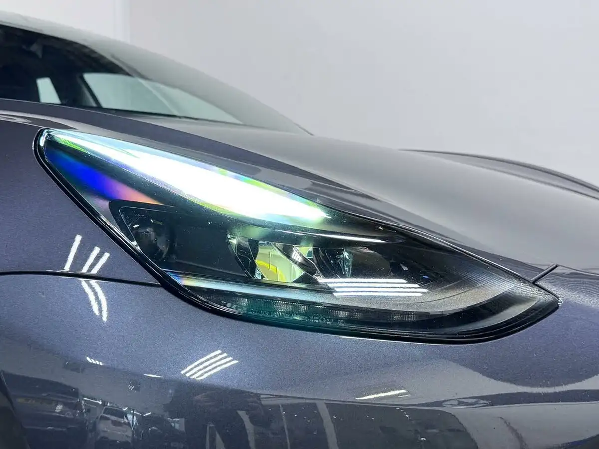2021-tesla-model-3-e-long-range-awd-big-11
