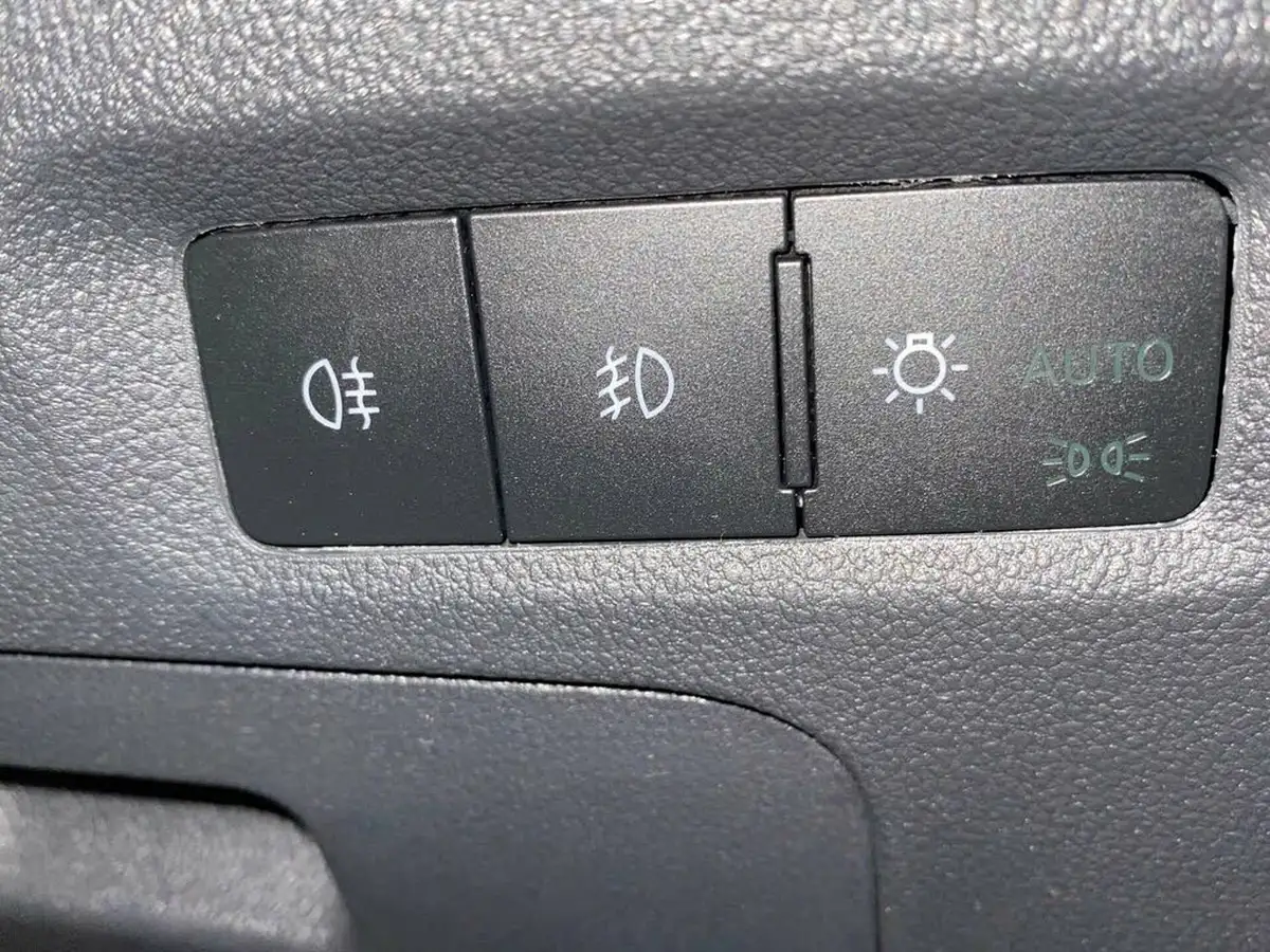 2021-skoda-octavia-15-tsi-e-tec-se-l-hatchback-big-22