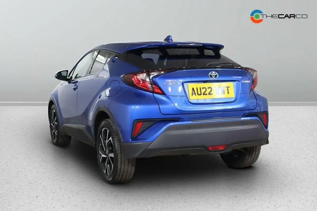 2022-toyota-c-hr-18-vvt-i-design-big-8
