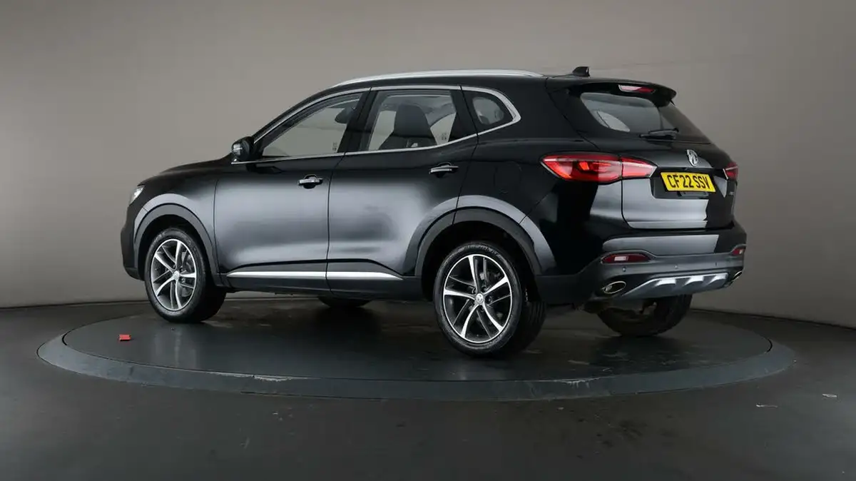 2022-mg-hs-15t-gdi-exclusive-162ps-big-73