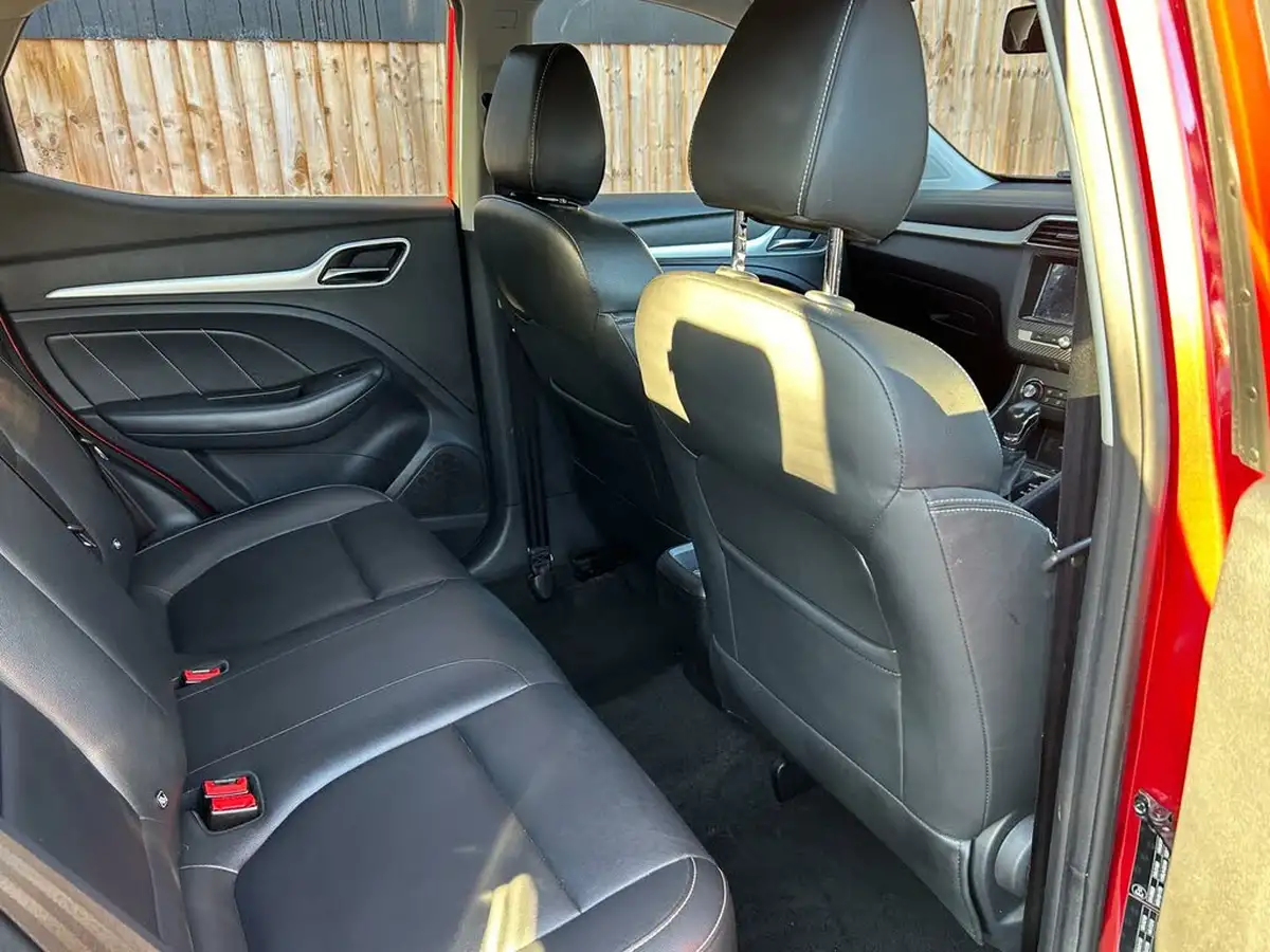 2018-mg-zs-suv-10t-gdi-exclusive-big-26