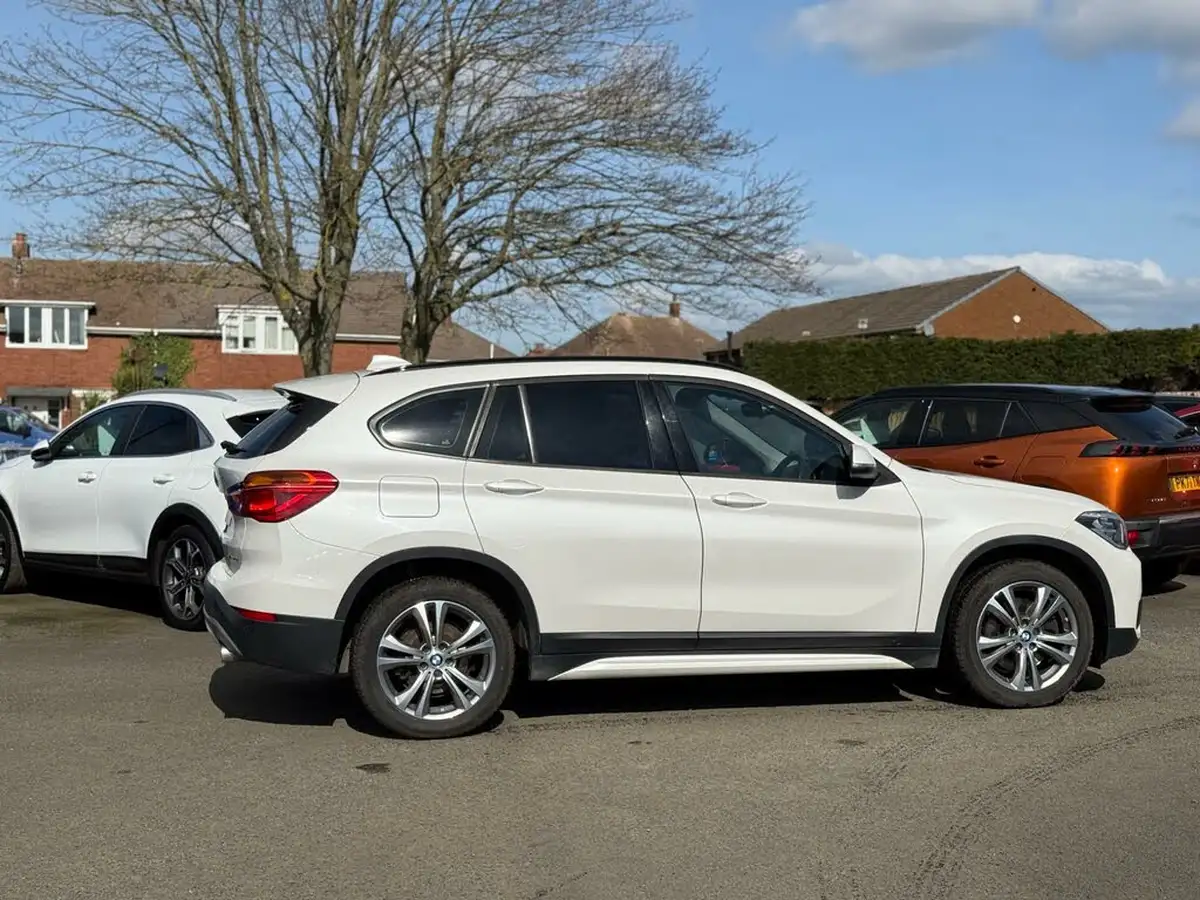 2019-bmw-x1-20td-xdrive20d-sport-big-10