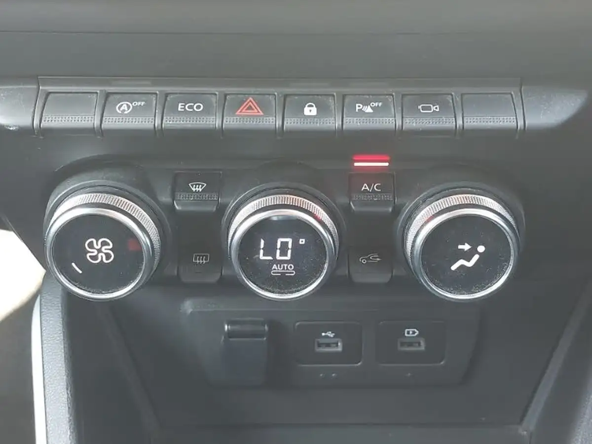 2022-dacia-duster-13-tce-prestige-130bhp-big-16