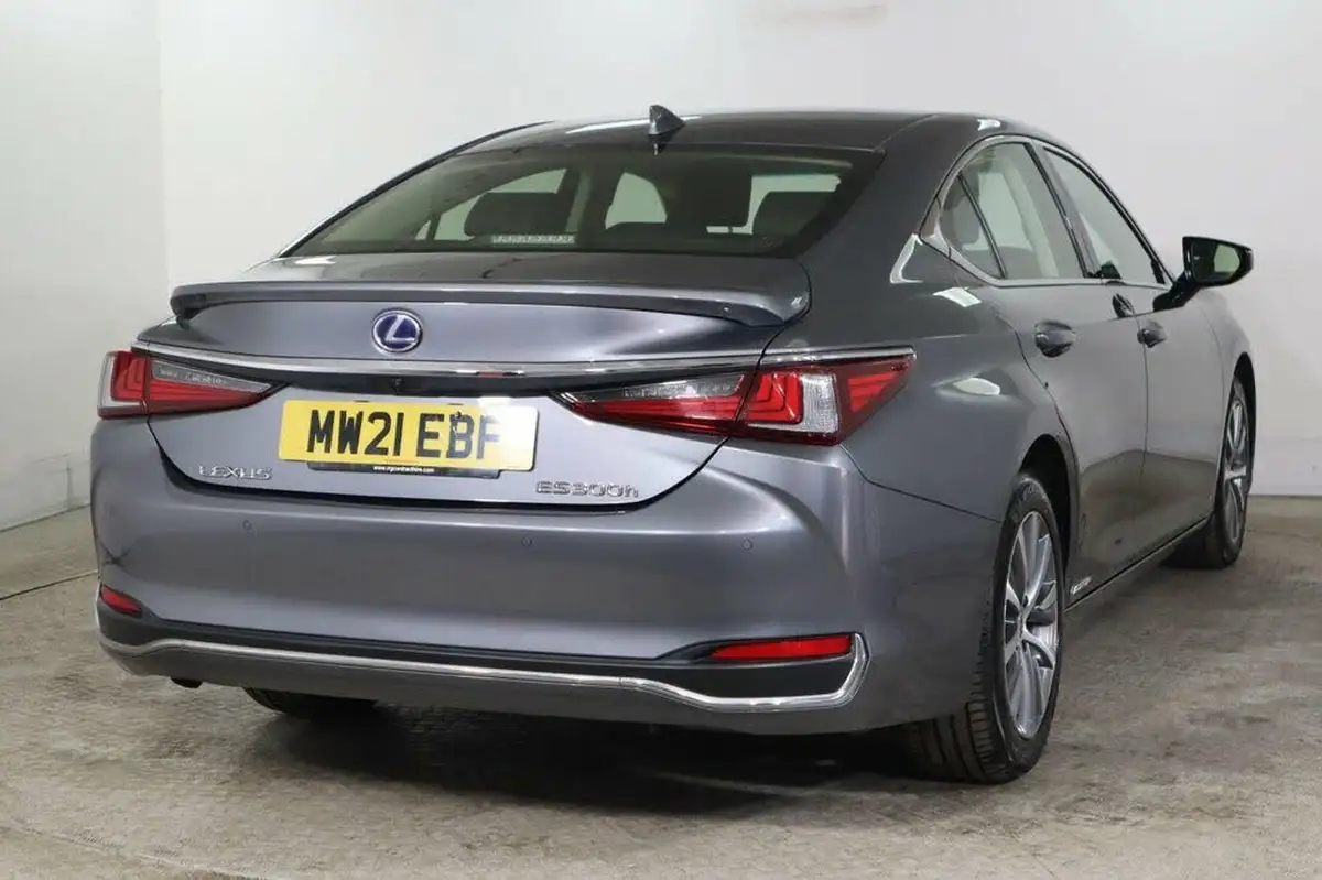2021-lexus-es-300h-25-es-218bhp-without-navigation-big-10