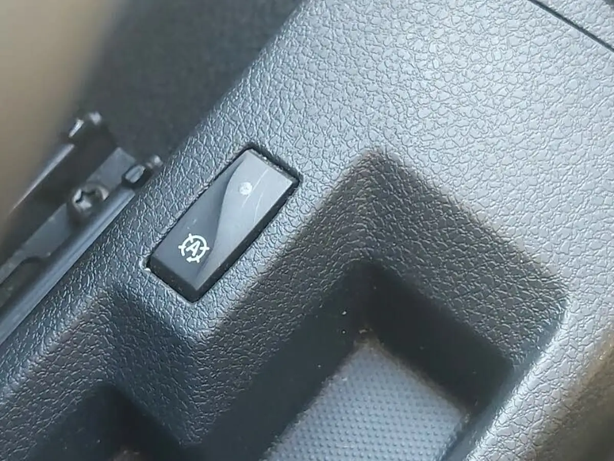 2020-dacia-sandero-stepway-09-tce-comfort-big-17