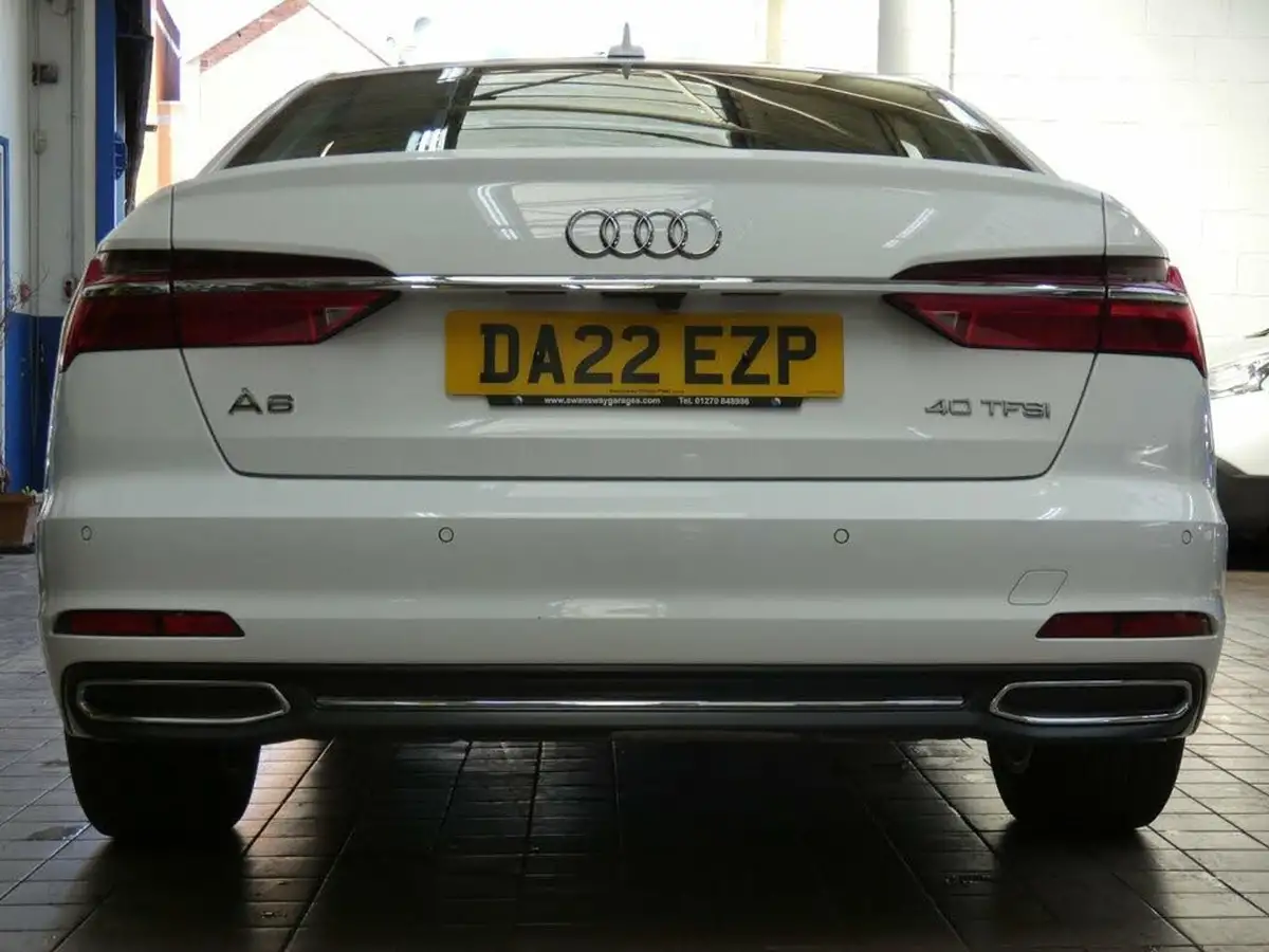 2022-audi-a6-saloon-20-40-tfsi-sport-big-16