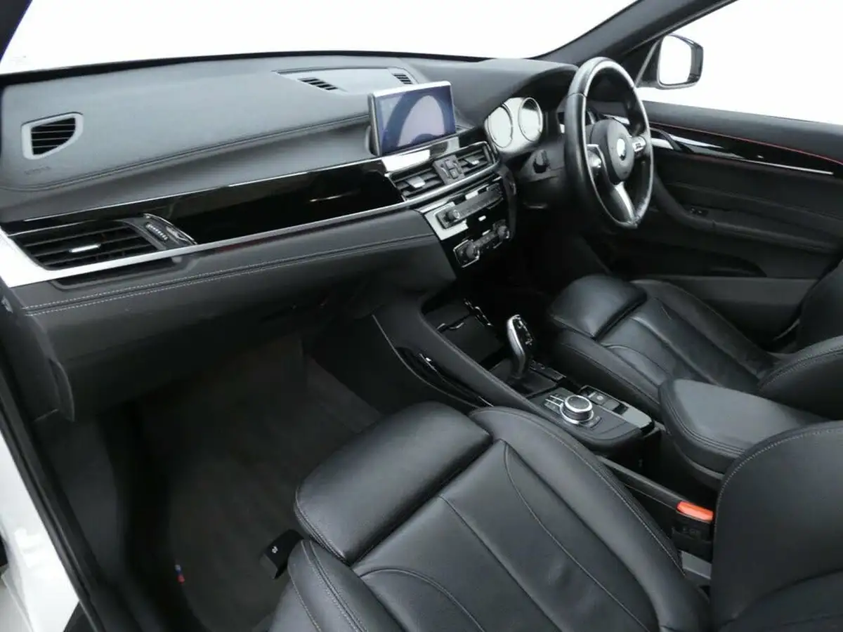 2021-bmw-x1-15-sdrive18i-m-sport-dct-big-25