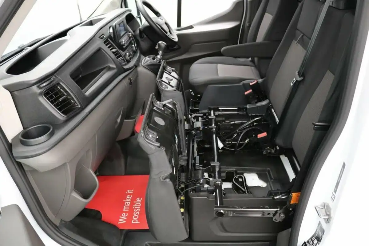 2023-ford-transit-20tdci-350-l2h1-leader-130pseu6dt-fwd-cab-big-23