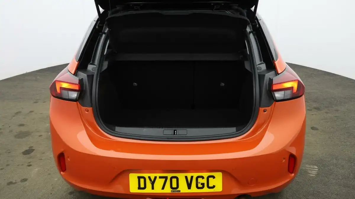 2020-vauxhall-corsa-12-turbo-elite-nav-premium-big-16
