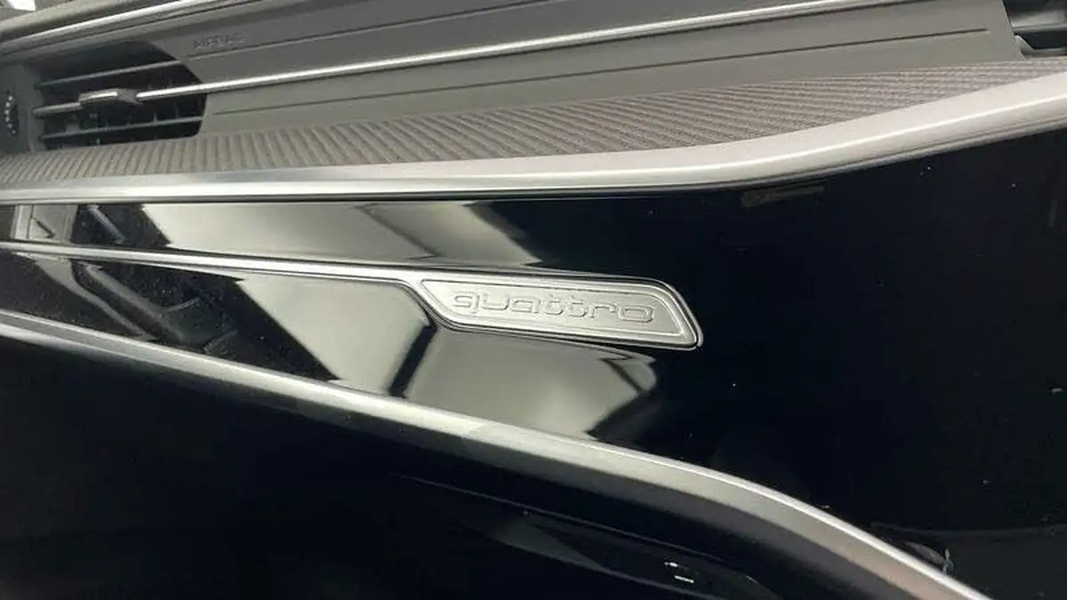2024-audi-a7-20-45-tfsi-black-edition-big-22