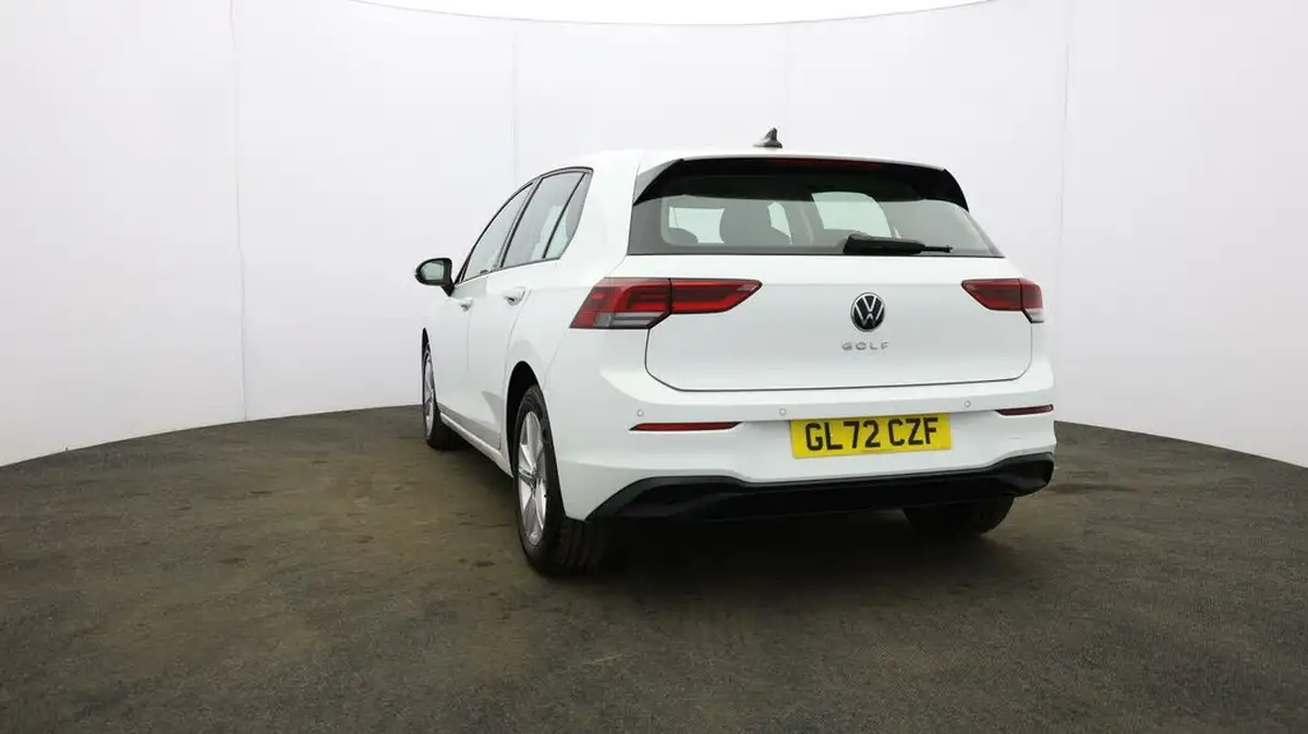 2022-volkswagen-golf-15-tsi-life-130ps-hatchback-big-28