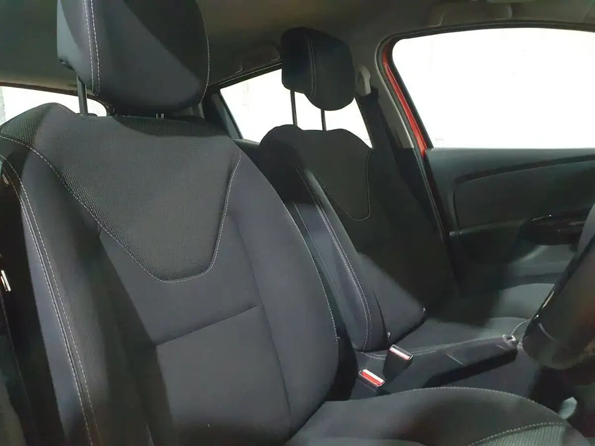 2014-renault-clio-12-dynamique-big-5